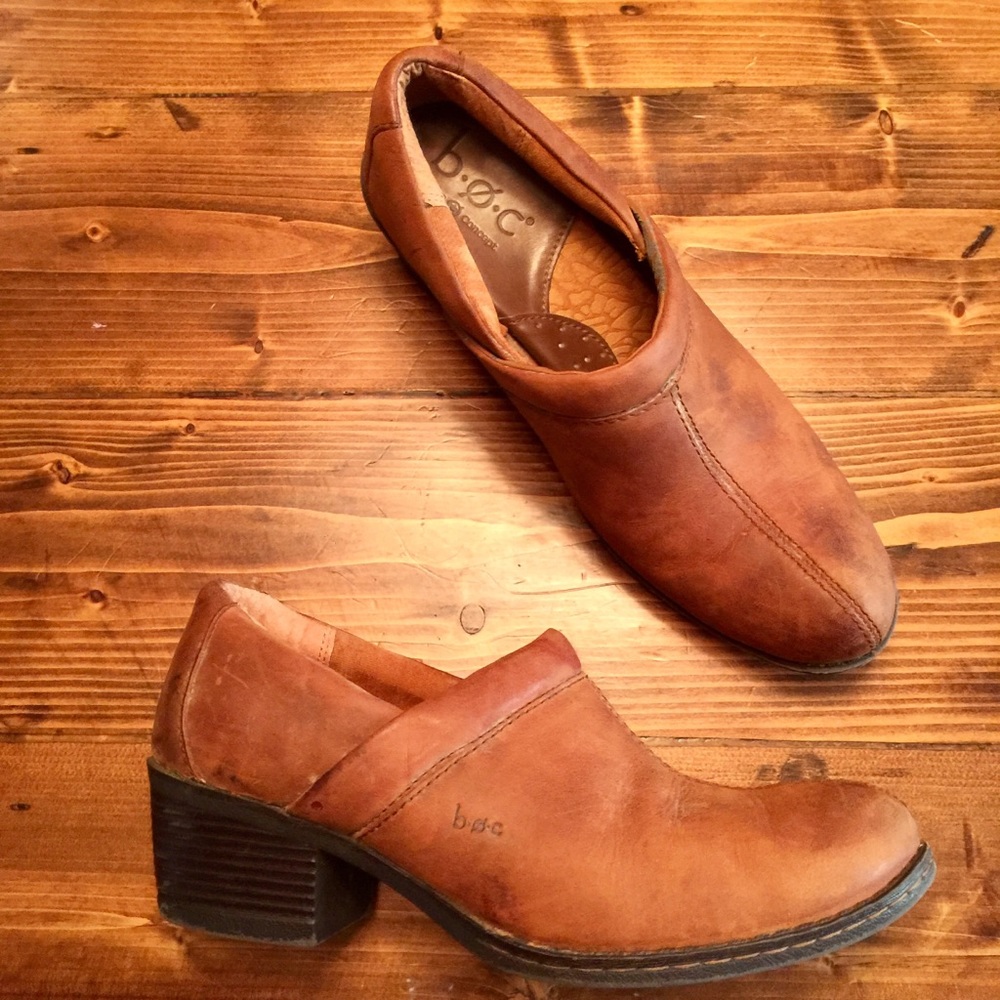 BOC Born Concept light Brown leather clogs